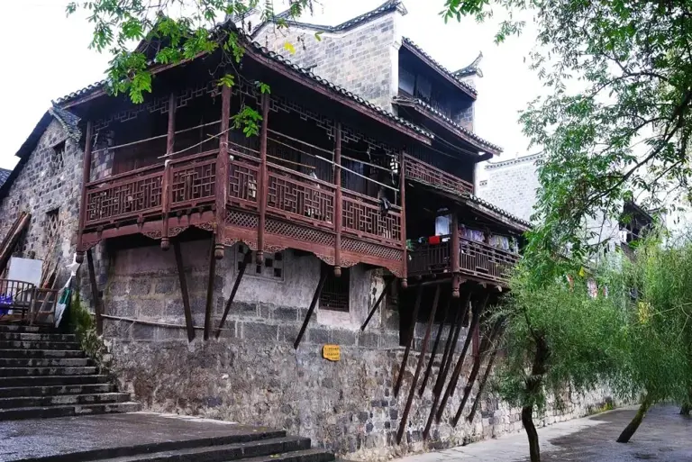 最省钱的旅行打卡地，一天能去三个省