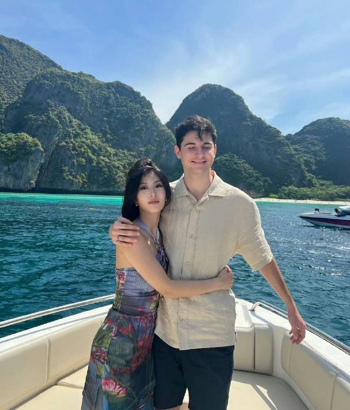 网红千里寻椰官宣离婚，网友：没领证，不算离婚
