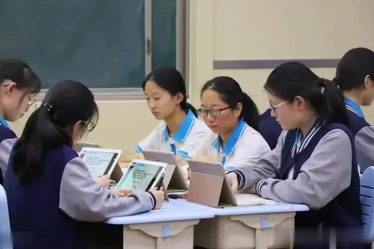 真学霸高中脱颖而出，原因不止难度提升!