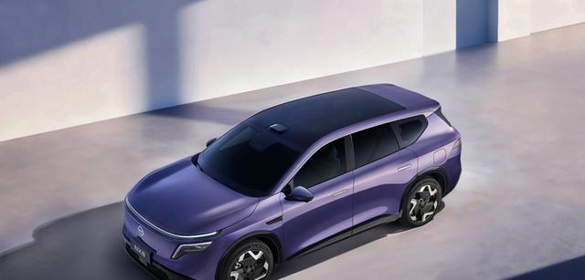 东风日产NX8曝光，800V快充+激光雷达，颜值空间全都要？