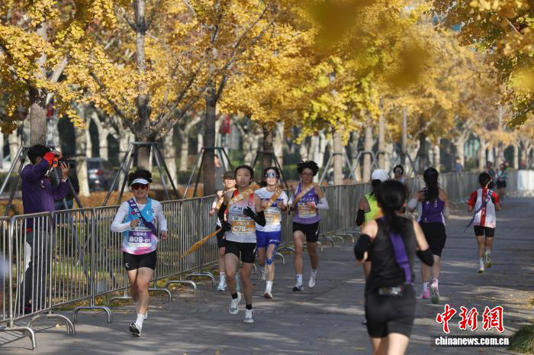 2025高校百英里接力赛总决赛在上海鸣枪起跑