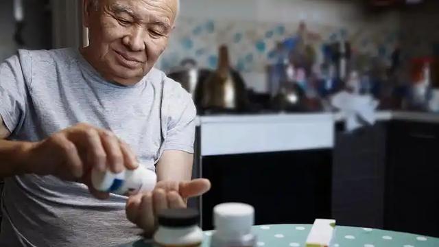 医生发现：能活到89岁的长寿者，大多在60岁，就不碰这4事了
