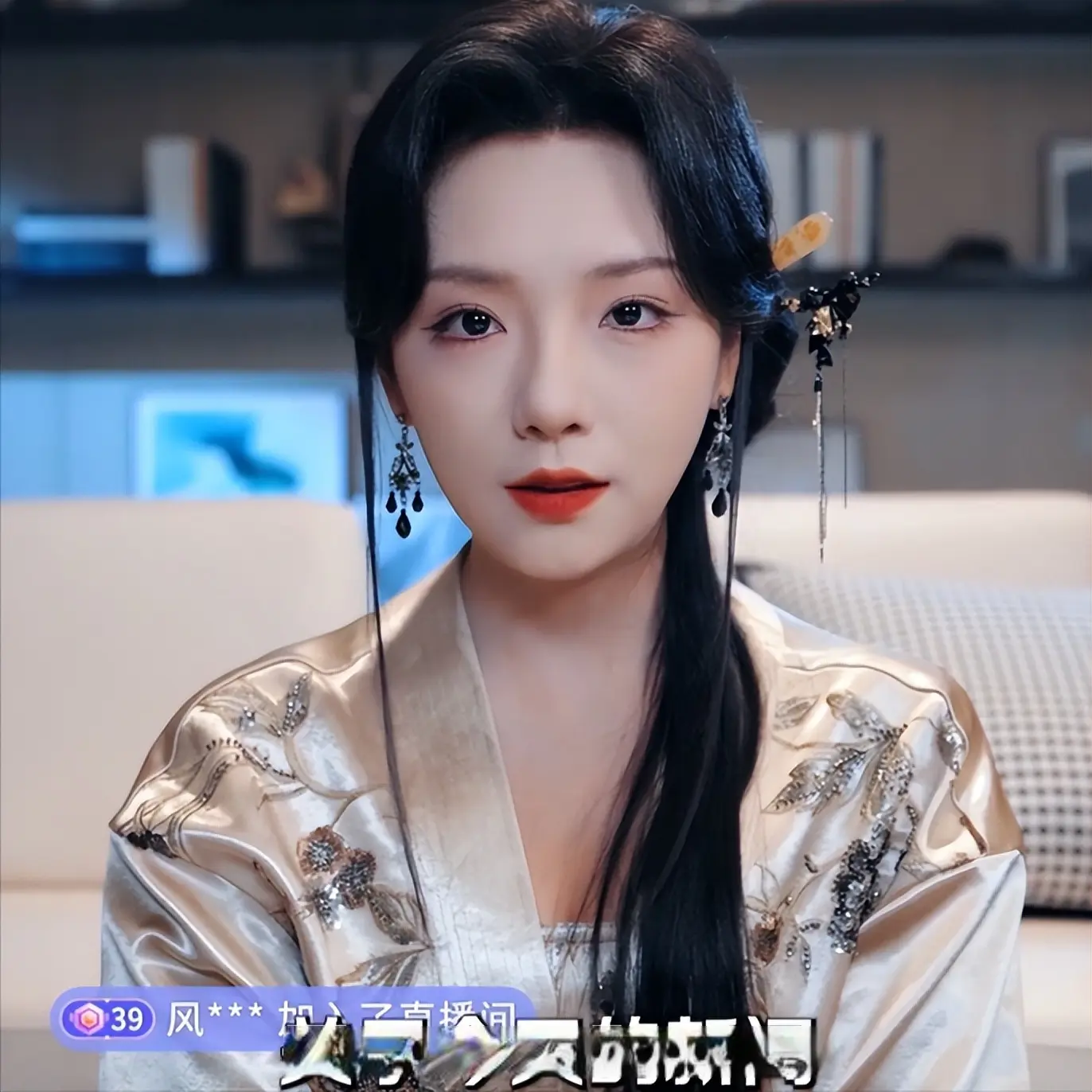 短剧界清流!这部“直播捉鬼”爽剧熬夜追不够