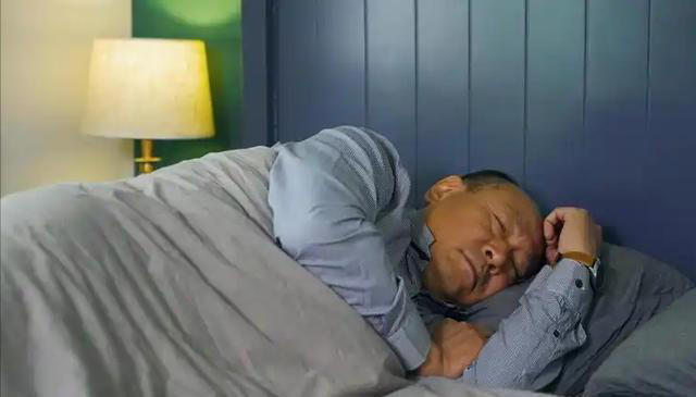 医生发现：能活到89岁的长寿者，大多在60岁，就不碰这4事了