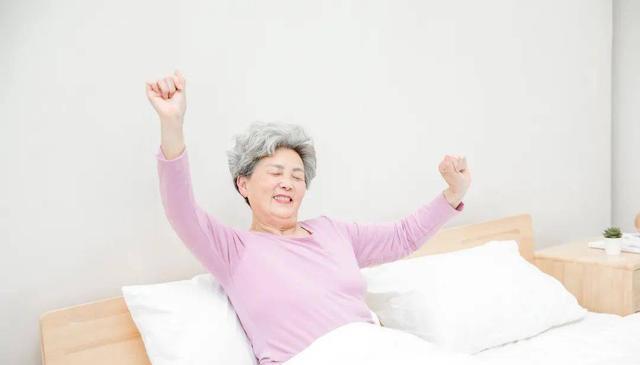 为什么血压老是测不准？医生：成年人血压管理攻略，教好家里老人