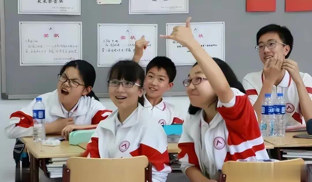 小学比家长，初中看品质，高中拼能力