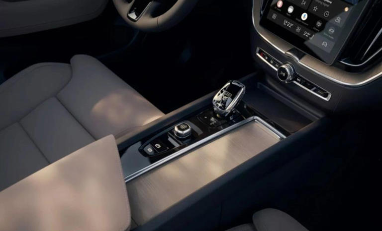 豪华合资中型SUV，从近40万降到19万多，性价比无敌了，还要啥自行车？