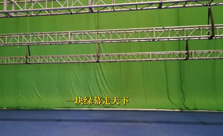 假山假景假脸！央八《大生意人》的爆火，打脸了多少流水线年代剧！