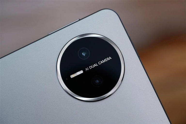 从形态到性能的全面革新！HUAWEI MatePad Edge鸿蒙二合一平板电脑评测