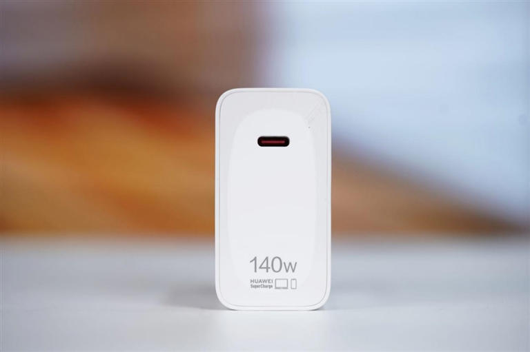 从形态到性能的全面革新！HUAWEI MatePad Edge鸿蒙二合一平板电脑评测