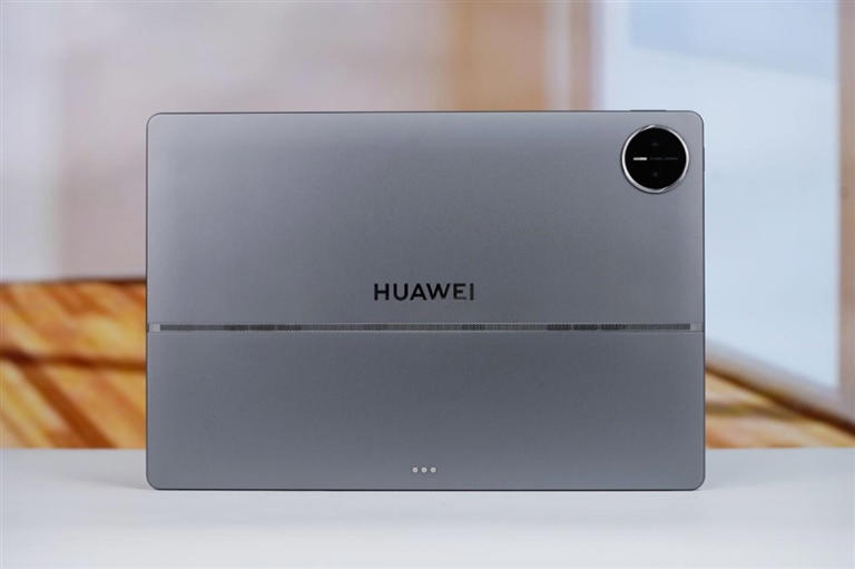 从形态到性能的全面革新！HUAWEI MatePad Edge鸿蒙二合一平板电脑评测