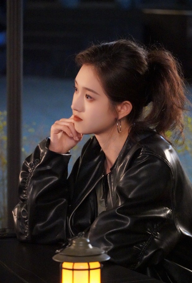 短剧一姐郭宇欣回归短剧