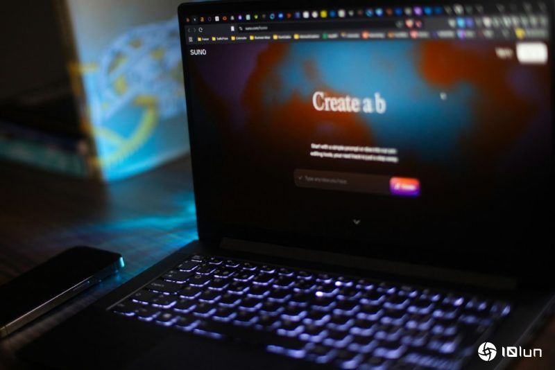 AI生成音乐掀争议，Suno华纳音乐达历史性协议