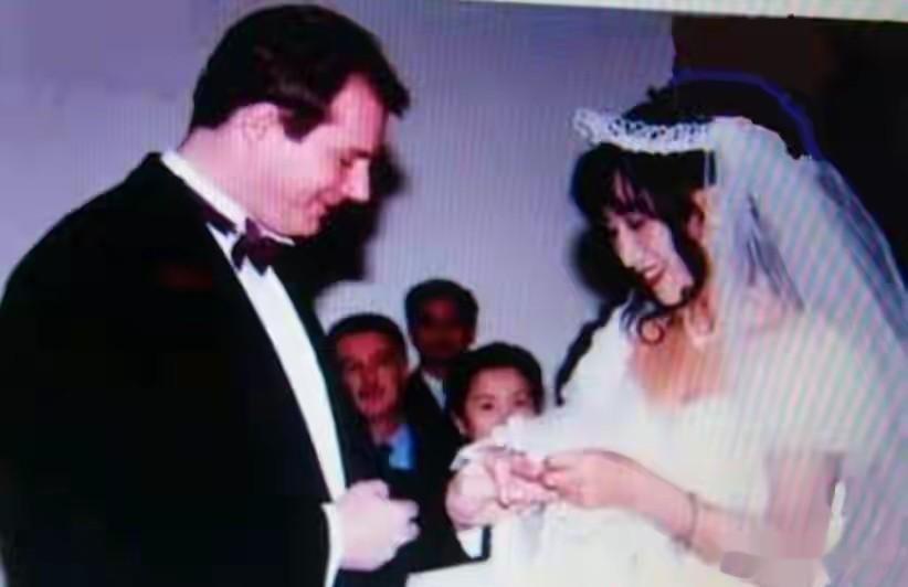 ����Ӣ���Ϲ�������������68���ݵ������࣡