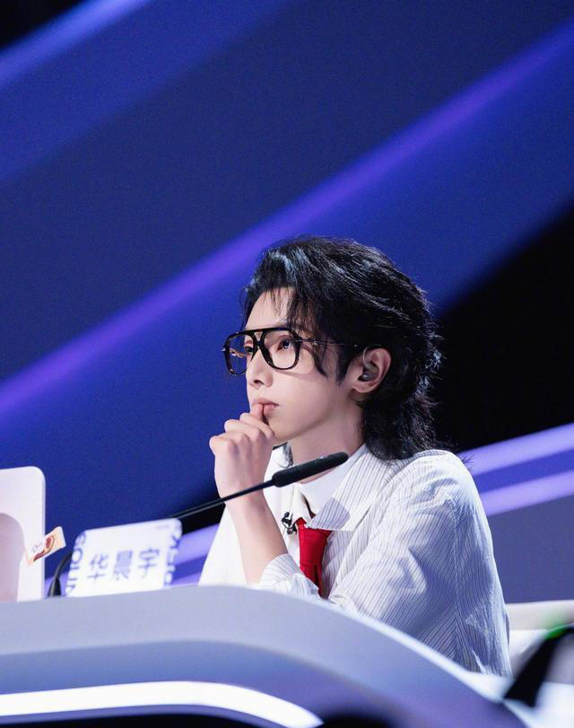 音乐追梦者登台，评委温柔鼓励，坚持梦想终被时光证明