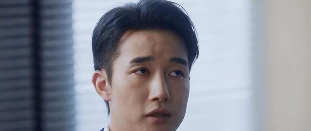 章涛：曾任同济大学老师，成渣男专业户，38岁不恋爱不结婚拼事业