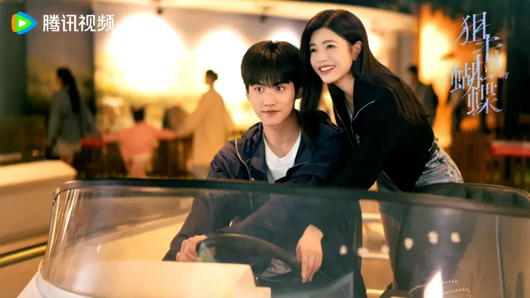 陈晓陈妍希顶峰相见！《大生意人》《狙击蝴蝶》热播，“狙击陈晓”上热搜