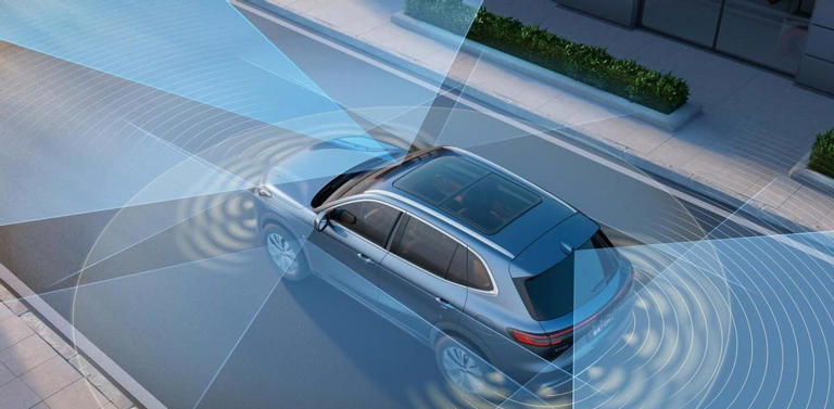 2026款吉利银河星舰7 EM-i让长途出行不再焦虑！续航达1575km