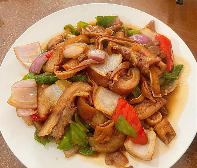 冬天手脚冰凉，多吃这八道家常菜，热乎乎从脚暖到头，温暖过冬