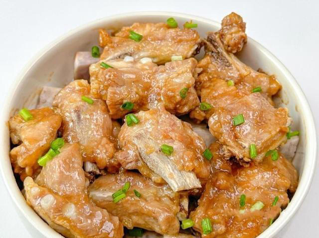 冬天手脚冰凉，多吃这八道家常菜，热乎乎从脚暖到头，温暖过冬