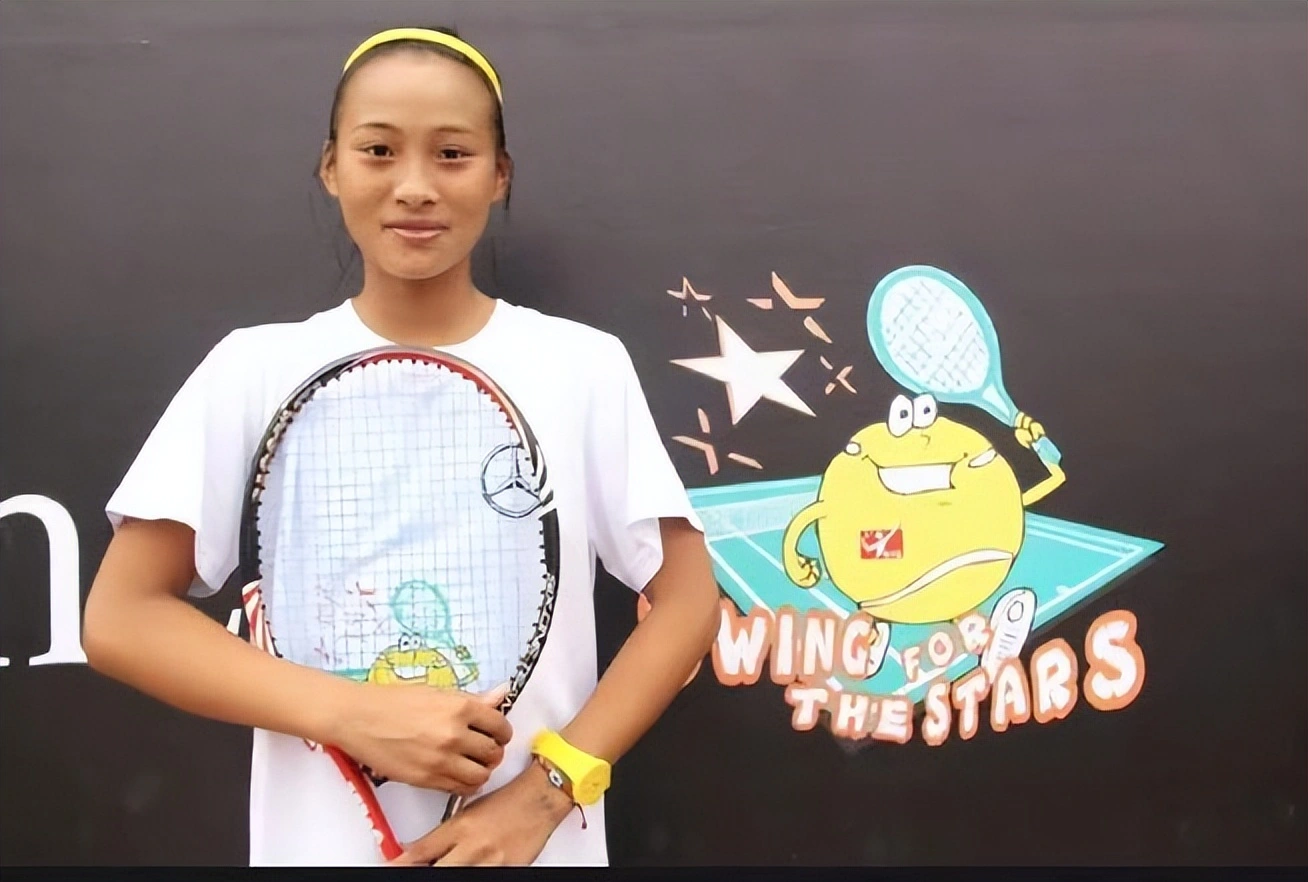 ��������80�죬֣���������컨�壬�����Ⱥ�������̳����Ĭ����