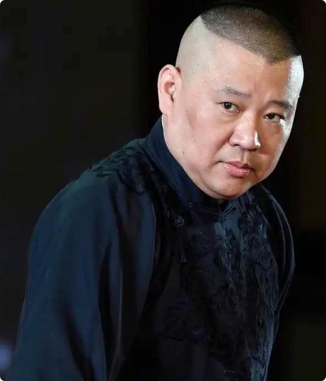 郭德纲从未应战，却让杨议输光了底牌：这才是江湖顶级的降维打击