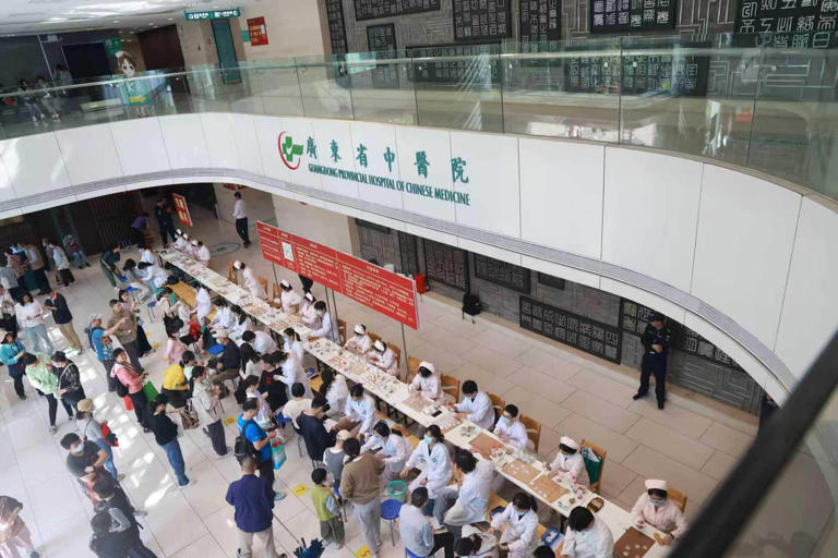 25℃冬至日，三九天灸暖冬开贴!今年穴位药方有变