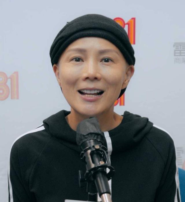 前港姐吴文忻为前夫平反，离婚责任不止一个人，勇敢抗癌真实历程