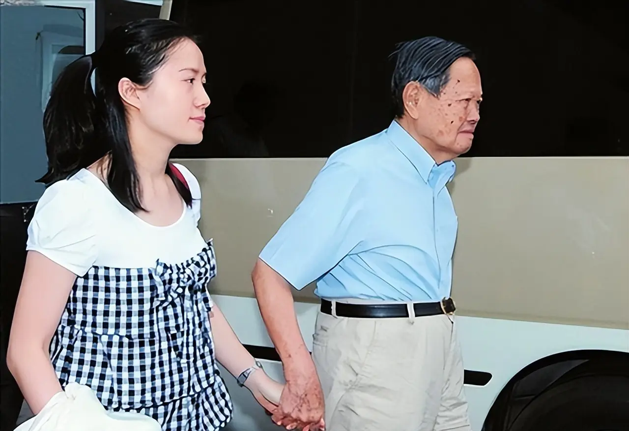 杨光诺，著名物理学家，诺贝尔物理学奖获得者杨振宁院士的长子