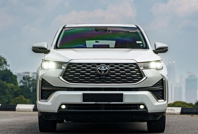 全新丰田Innova Zenix Hybrid：全方位进化，重塑家庭MPV标杆