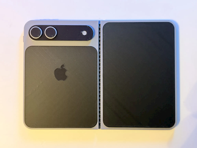 苹果首款折叠屏蓄势待发! iPhone Fold机模出炉