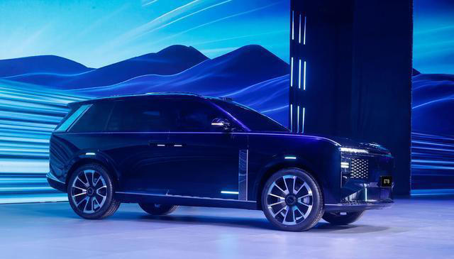 大六座SUV 星途ET8概念车亮相 配31扬声器／电动四门
