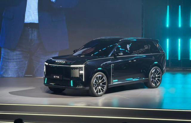 大六座SUV 星途ET8概念车亮相 配31扬声器／电动四门