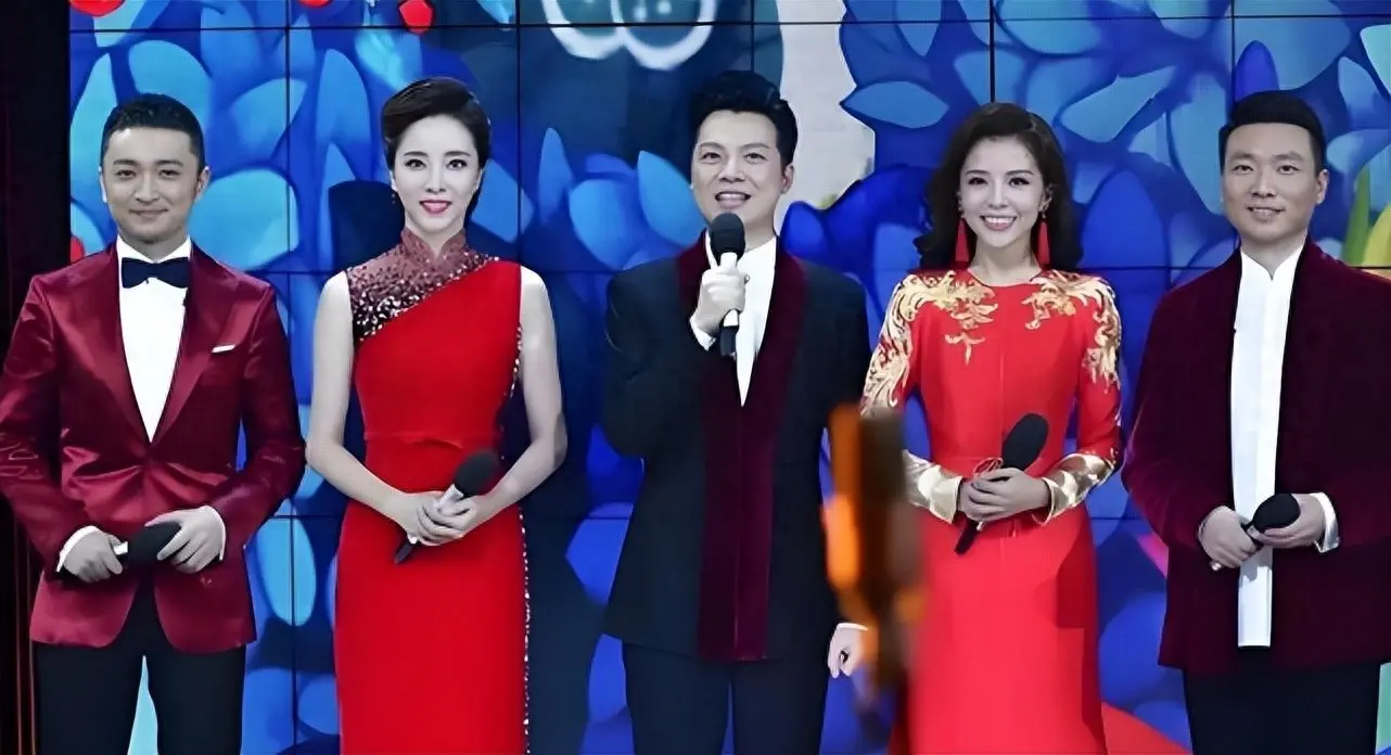 不到1天，央视2次发文宣布春晚新举措，网友：这次终于要听劝了