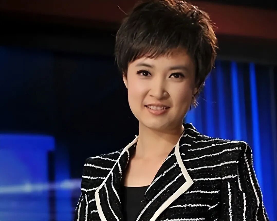 著名主持人桑晨，原来是这位大明星的后代，难怪长得这么好看