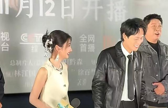 原来他们是姐弟！她带弟弟入圈，如今她无人问津，弟弟红透半边天