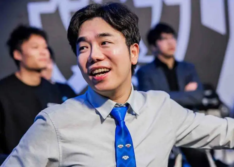 红米教练回归LCK后，采访时光速变脸，吐槽LPL环境太差