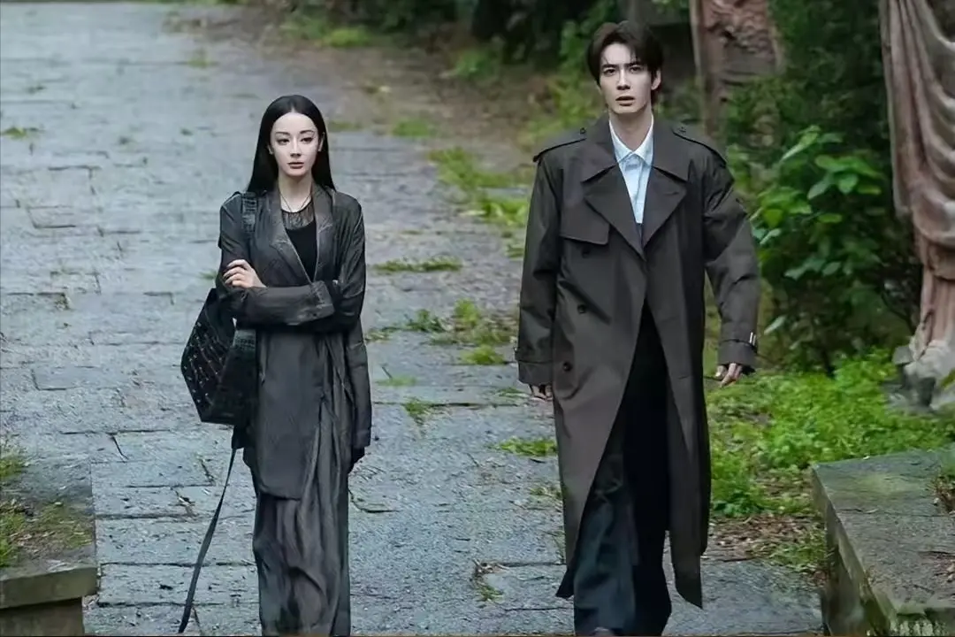 近期热播剧排名：陈晓陈妍希难分伯仲，流量明星失利，第一太意外