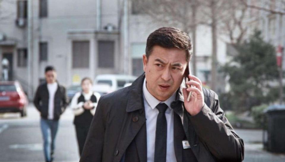 钱再多有什么用！55岁路都走不稳的张嘉益，给中年男人提了个醒