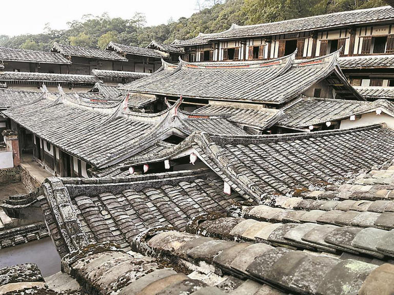 漳平泰安堡“前方后圆”