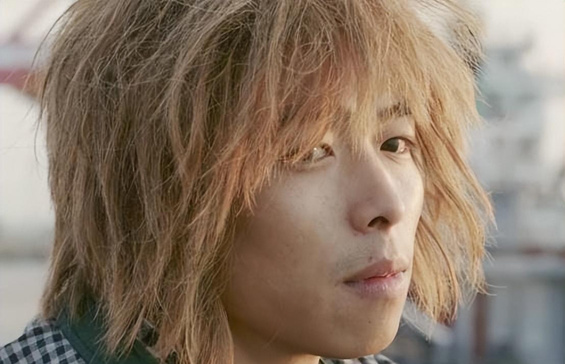 才播3集热度破8000，蒋奇明令观众成功入坑，国产抗战剧又出黑马