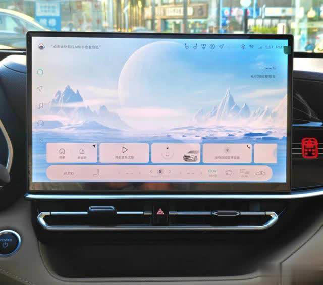 2026款丰田汉兰达实车到店，内饰配置调整，21.98万起焕新登场