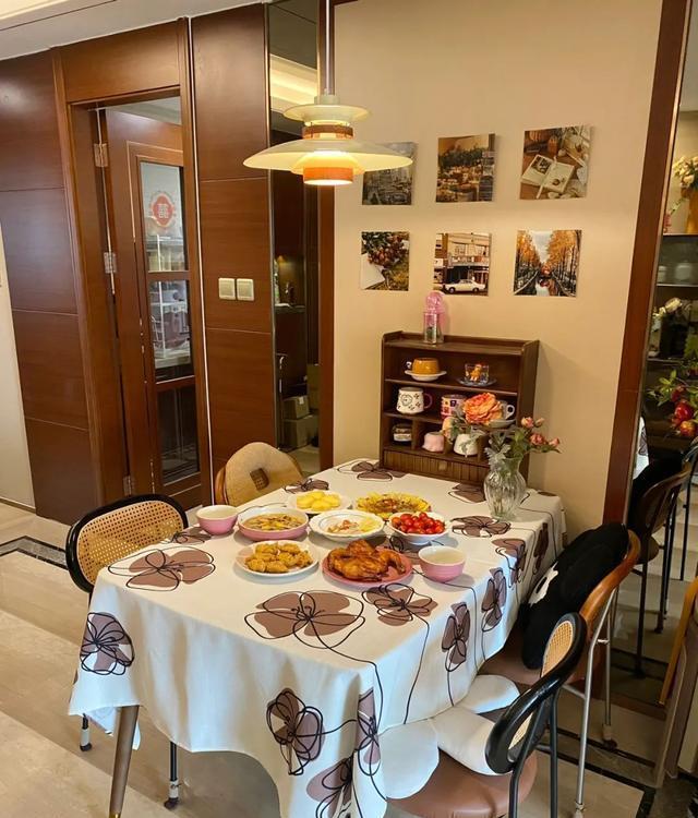 上海一43岁阿姨，因太会布置而走红，虽不奢华，却充满了生活气息