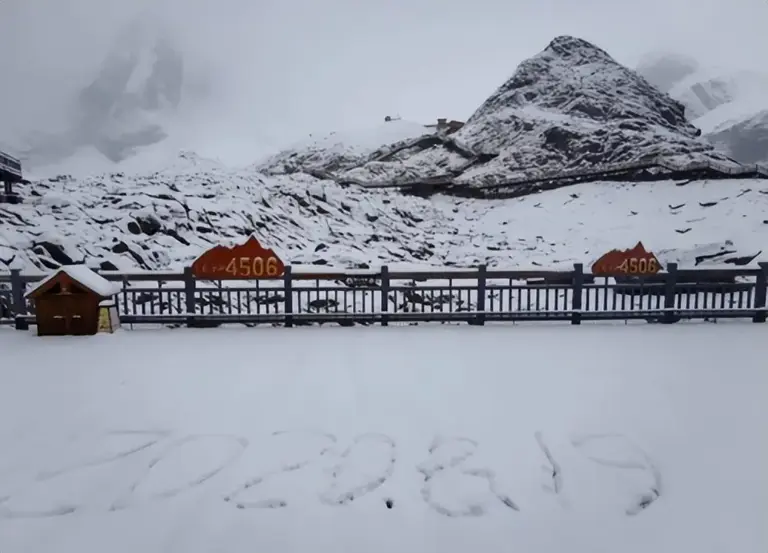 央视曝光，我国已进入拉尼娜状态，今年冬天2008年雪灾会重演吗？