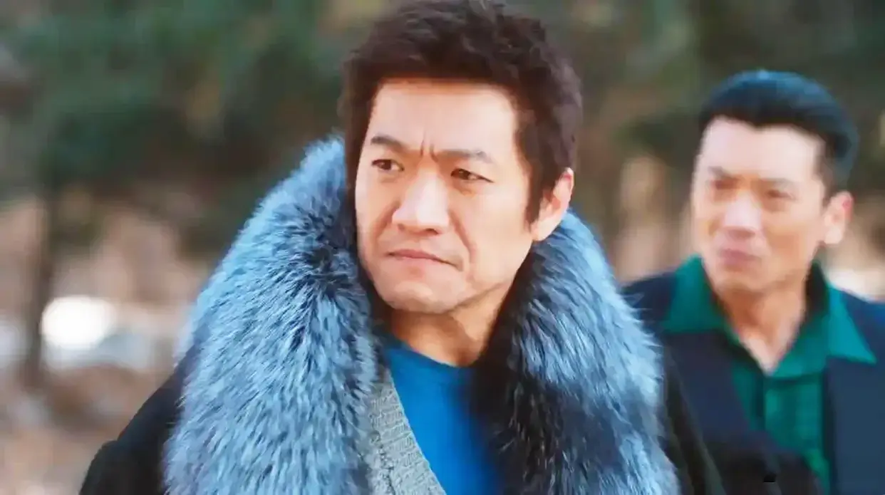 《老舅》崔小红抛儿嫁日，霍东风丧命！这女人的自私，坑苦两代人