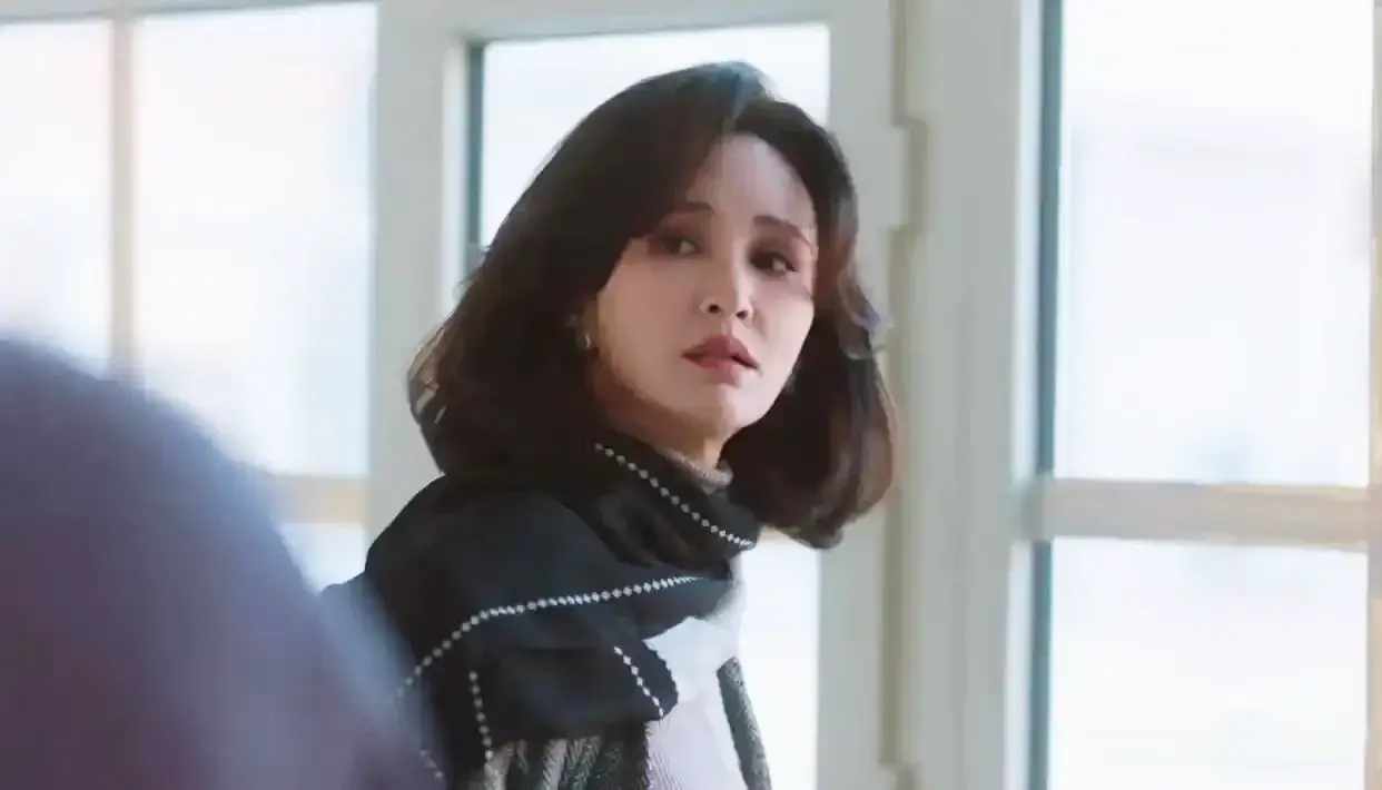 《老舅》崔小红抛儿嫁日，霍东风丧命！这女人的自私，坑苦两代人