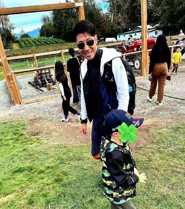 ��������ʵ�����ع⣬300���G����������ѧ�������Ӹ����ȶ�