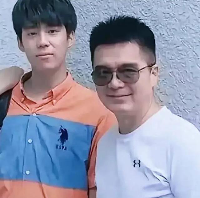 何晴主治医师爆料，许亚军为何晴付多年医药费，出钱出力很重情义