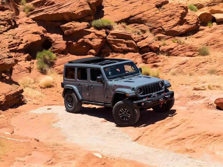 Jeep要第三次入华?有望和东风猛士合作，打造硬派SUV!