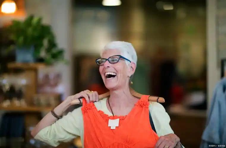 3个变老表现从午睡开始，一个没有说明还算年轻！